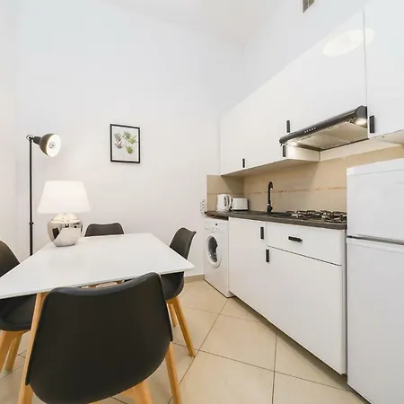 Appartement Fabulous In The City Center Old Town